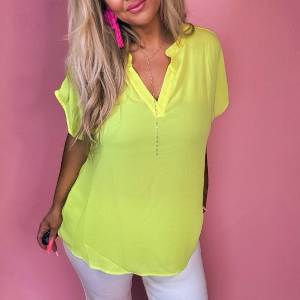 Kori Short Sleeve V Neck Top Bright Yellow Size Medium NWT
